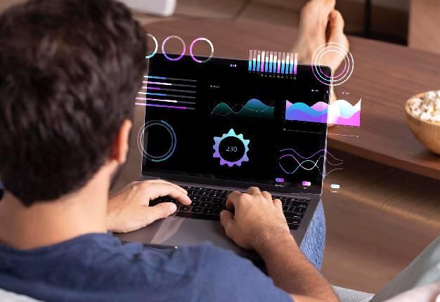 Smart Data Transformation with Hybrid Cloud in Dubai